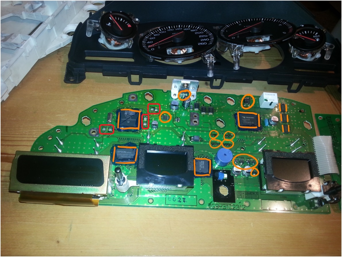 Műszerfal javítás